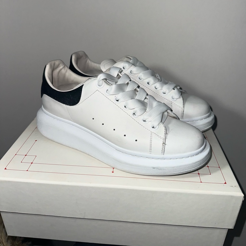Alexander McQueens